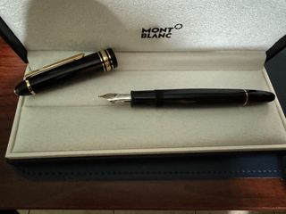 Montblanc meisterstuck le grand gold