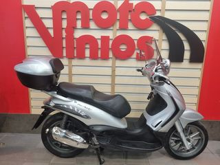 Piaggio Beverly 300i Tourer '09