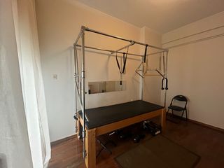Κρεβάτι Pilates Cadillac-thumb-1