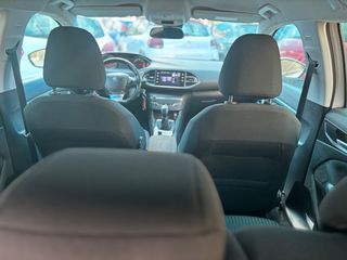 Peugeot 308 2017-thumb-27