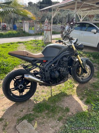 Triumph Speed Triple 1050 '06