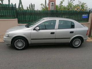 Opel Astra '99  1.6 Elegance