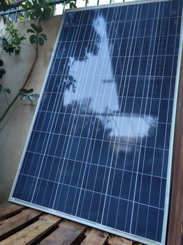 250W ET SOLAR - 164χ99cm - Ελεγμένα - MONO 17.5€ 