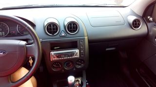 Ford Fiesta '04 1.4 16V 80ps