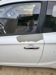 Hyundai i 20  '09-thumb-3