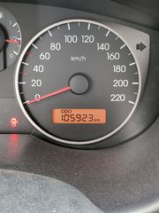 Hyundai i 20  '09-thumb-10