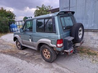 Hyundai Galloper 2000-thumb-1