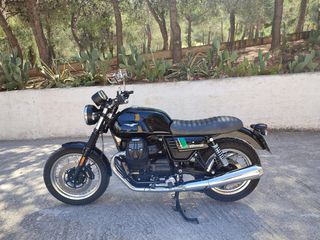 Moto Guzzi V 7 '18 iii special 750
