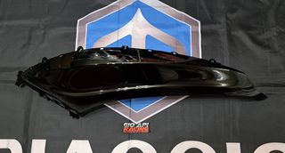 Πλευρό Αριστερο (Μαύρο 90/B) Για Piaggio Beverly 350cc 2012-2015 Μοντέλα Καινούργιο Γνήσιο
