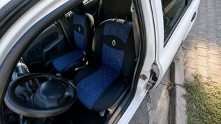 Renault Clio 2001-thumb-3