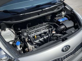 Kia Rio 2016-thumb-26