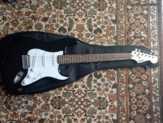 Ηλεκτρική κιθάρα fender squier Stratocaster και θήκη fender 