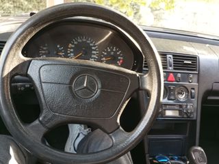 Mercedes-Benz 180 '00