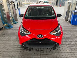 Toyota Aygo '21 X play android