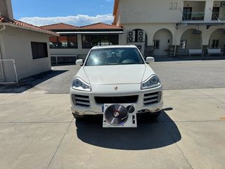 Porsche Cayenne '10