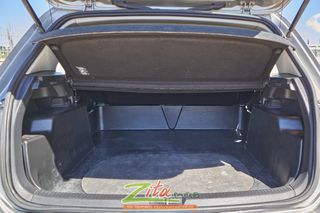 Volkswagen Golf 2018 1.6 TDI-thumb-12
