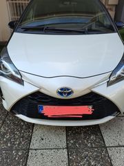 Toyota Yaris '17  1.5 Hybrid Style CVT