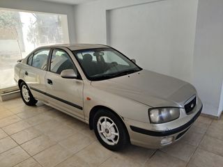 Hyundai Elantra '01  1.6 GLS