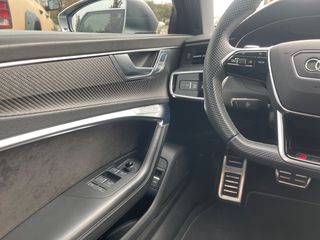 Audi RS6 2021-thumb-11