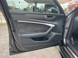 Audi RS6 2021-thumb-15