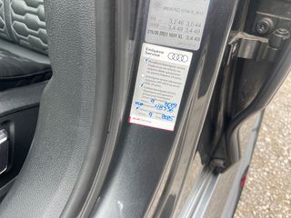 Audi RS6 2021-thumb-17