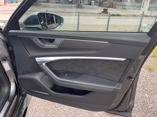 Audi RS6 2021-thumb-24