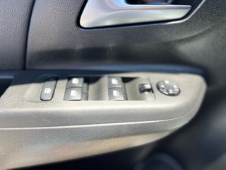 Opel Corsa 2020 1.2 TURBO GS LINE-thumb-23