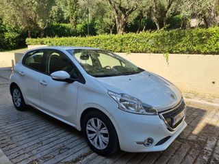 Peugeot 208 '12