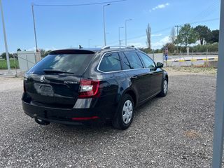 Skoda Octavia 2020-thumb-9