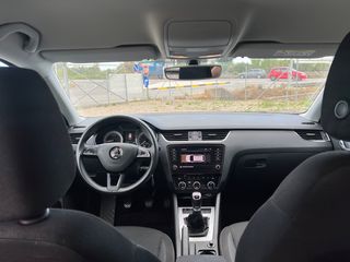 Skoda Octavia 2020-thumb-17
