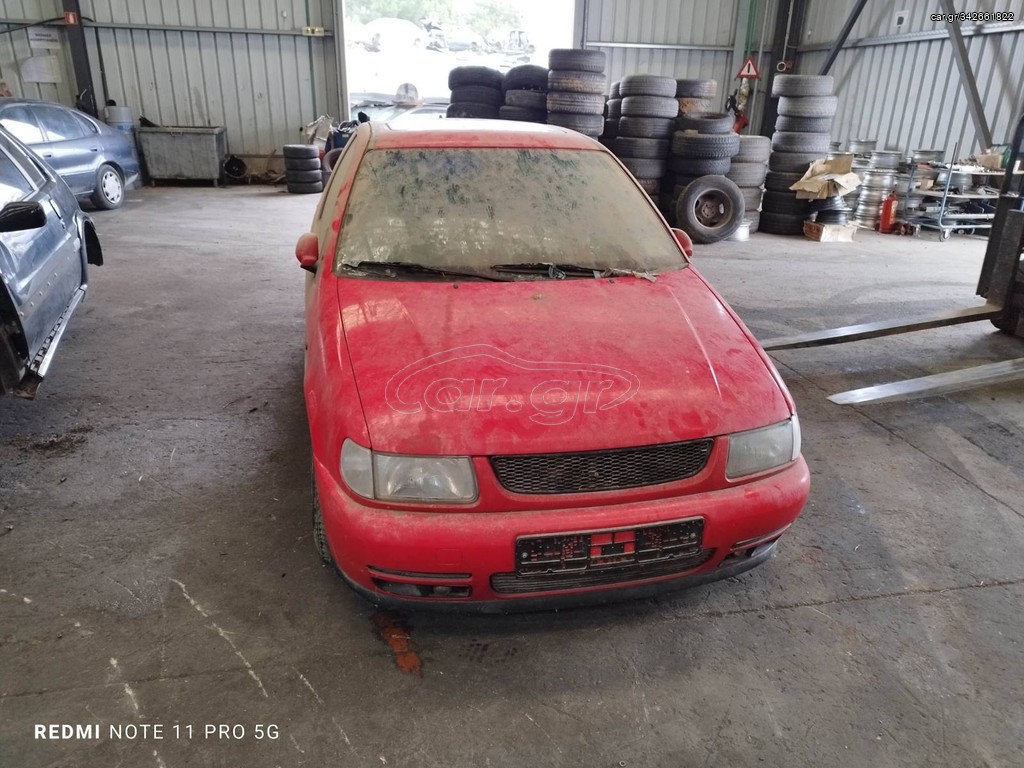 VOLKSWAGEN  POLO 2005