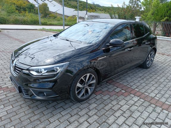 Renault Megane '16 dCi 110 Bose Edition massage 