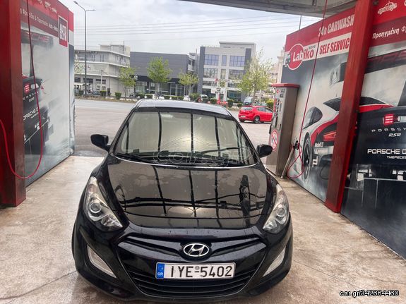 Hyundai i 30 '13  Coupe 1.4 CRDi Classic