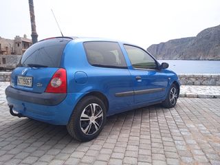 Renault Clio '04 16V