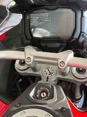 Ducati Multistrada V4 2026 Red-thumb-8