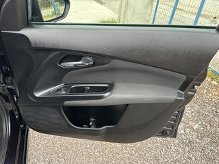 Fiat Tipo 2019 1.4 T-JET 120 HP-thumb-34