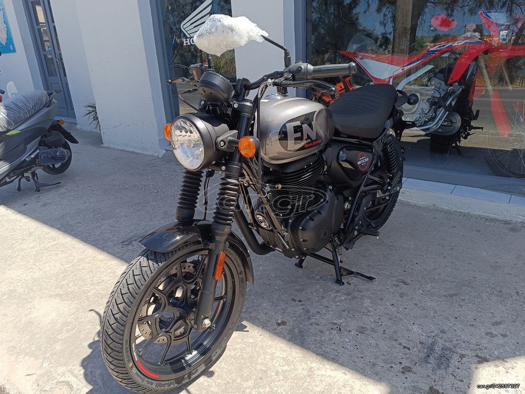 Royal Enfield HNTR 350 2024