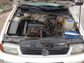 Volkswagen Caddy 1996-thumb-3