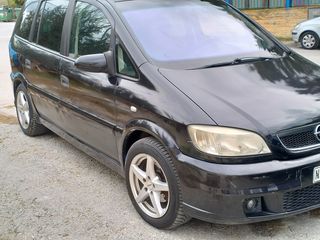 Opel Zafira '04