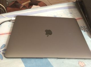 Apple MacBook air 13.3" 2.0GHz (i5/8GB/256GB) (2018)
