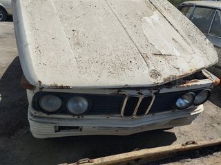 Bmw 2002 1972-thumb-1