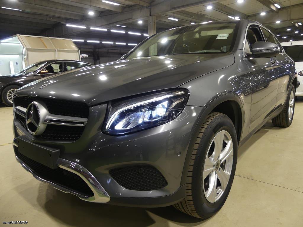 Car.gr - Mercedes-Benz GLC 350 '18 GLC Coupé 350 e / ηλιοροφη