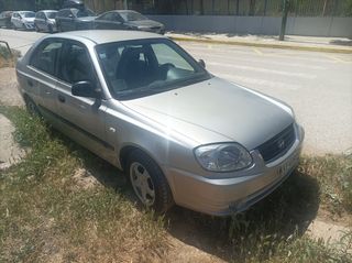 Hyundai Accent '04