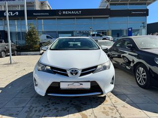 Toyota Auris '14 1.4 5D