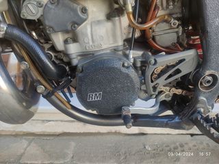 Suzuki RM 250 2000-thumb-8