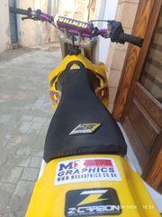 Suzuki RM 250 2000-thumb-10