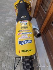 Suzuki RM 250 2000-thumb-21