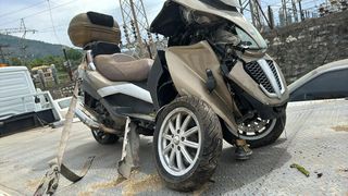 Piaggio MP3 2012 TOURING-thumb-4
