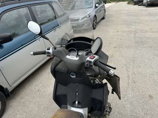 Piaggio MP3 2012 TOURING-thumb-5
