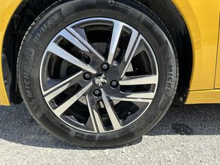 Peugeot 208 2021 1,2 allure 100 ps-thumb-6